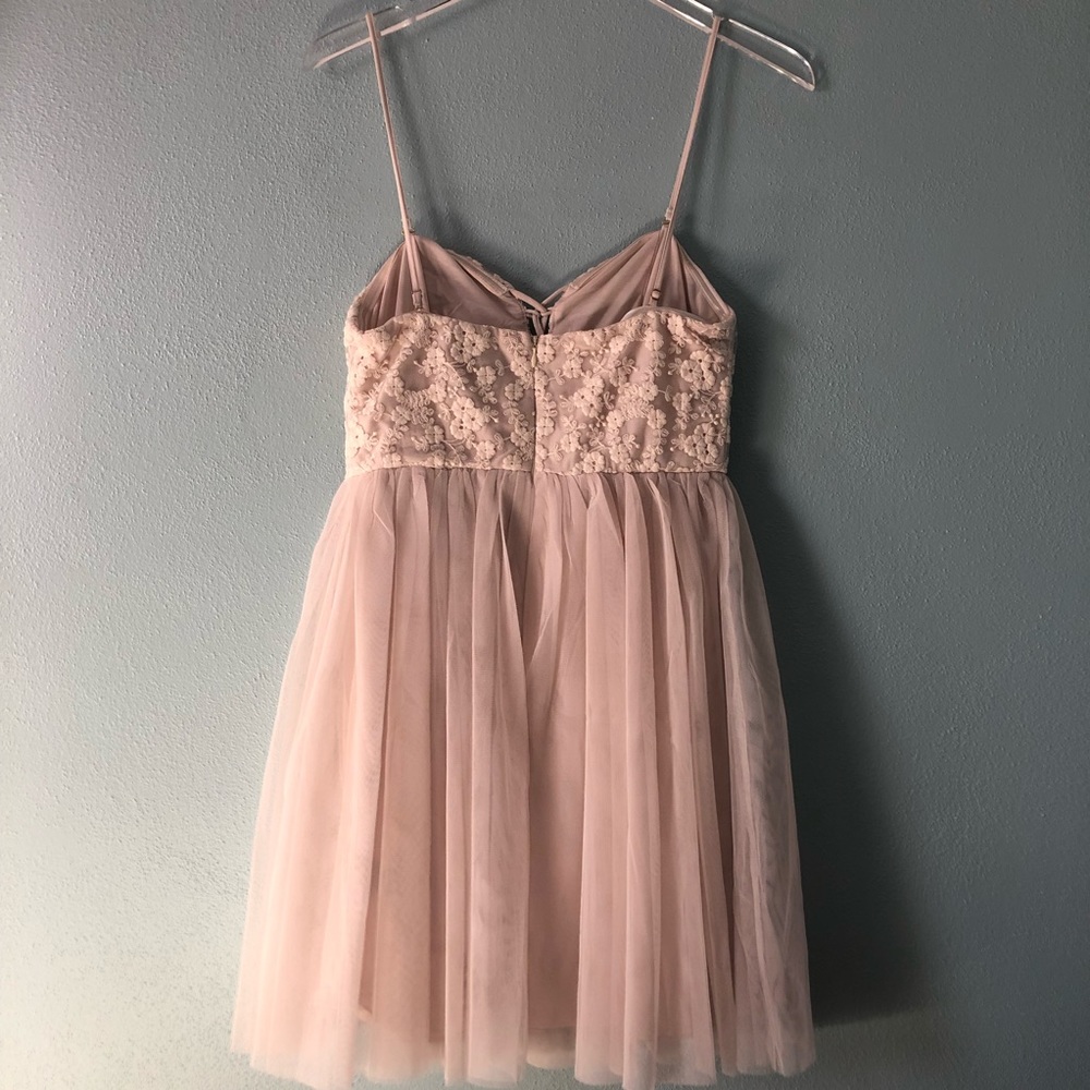 Boutique | Ivory Tulle Skirted Dress - Picture 7 of 8